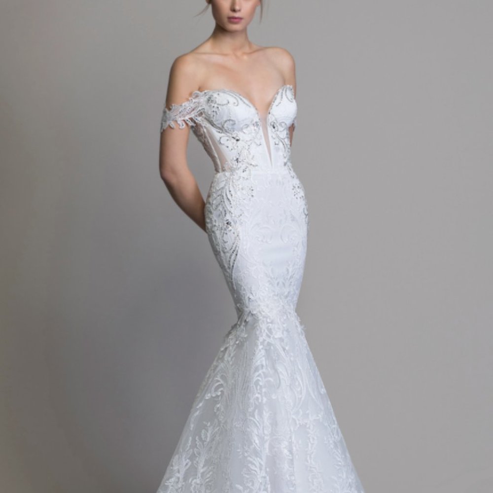 NEVER BEEN WORN Pnina Tornai Wedding Dress (Bridal Size 10; Never Been Worn)